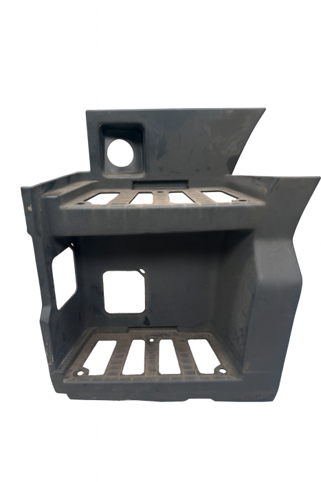 MAN TGX/TGS Stepwell Case Left 81615200077 81.61520-0077 4057795664111 OEM Used Panels, Fairings & Deflectors Panels, Fairings & Deflectors