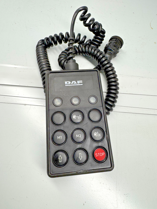DAF CF/XF/LF ECAS Air Suspension Remote Control 4460561290 1337230 24V Used view 2