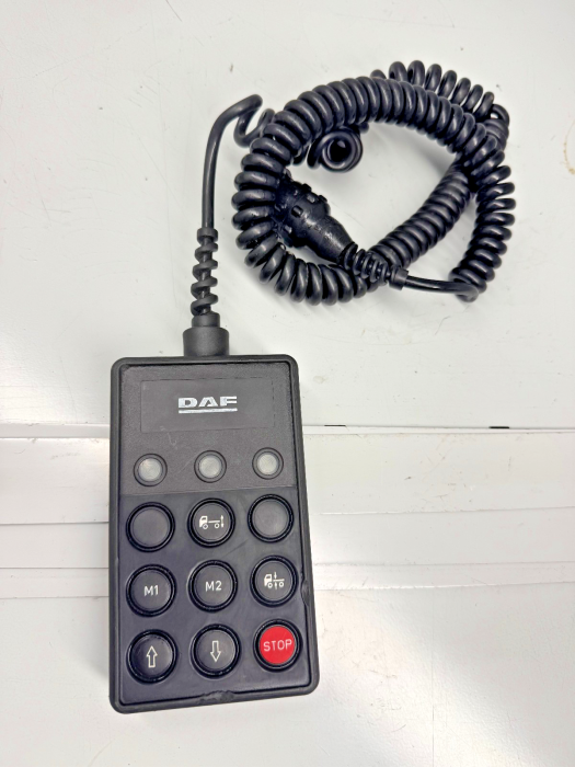 DAF CF/XF/LF ECAS Air Suspension Remote Control 4460561290 1337230 24V Used view 5