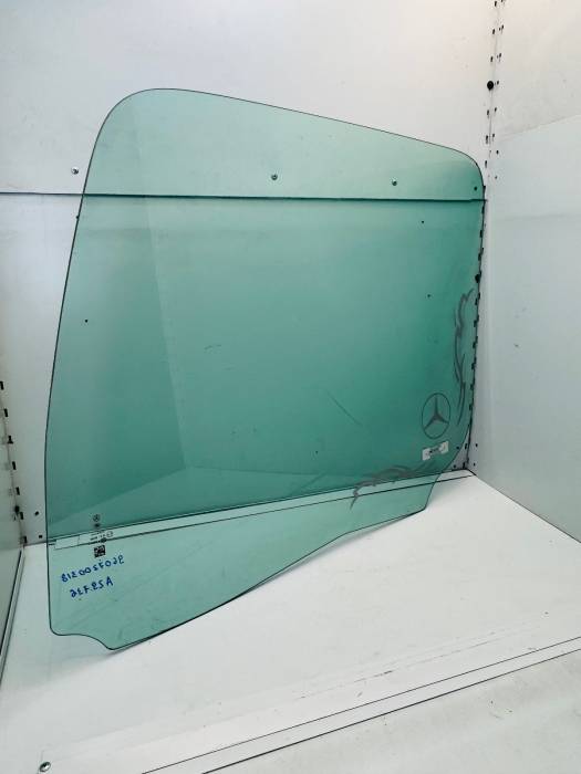 Mercedes Actros MP4 Right Door Window Glass A9607200318 4.70741 Offside Used view 5