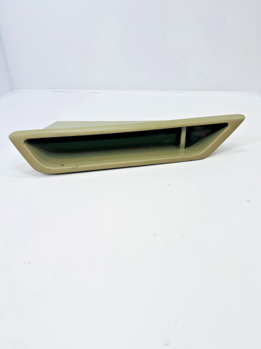 Volvo FH4/FM4 Interior RH Storage Compartment 82259497 ABS Euro 6 view 3