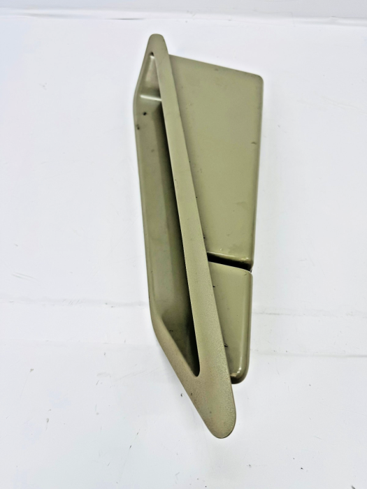Volvo FH4/FM4 Interior RH Storage Compartment 82259497 ABS Euro 6 view 6