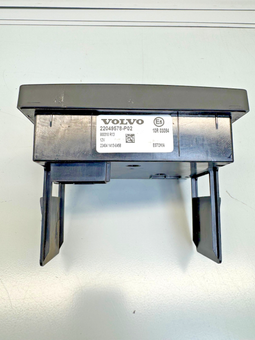 Volvo FH4/FM4 Interior Light Control Panel 22049578-P02 22562599 Euro 6 Used view 3