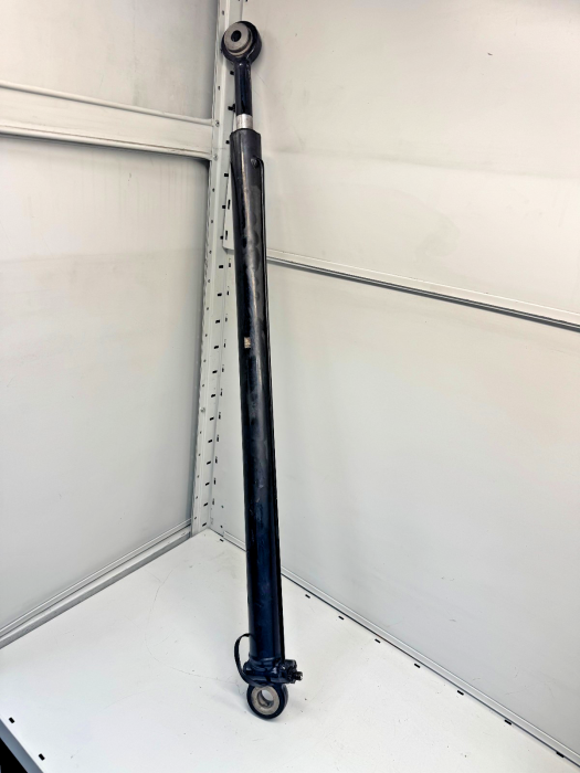 MAN TGL/TGS/TGX Cab Tilt Cylinder 81978122318 81.97812-2318 81417236138 Used view 5