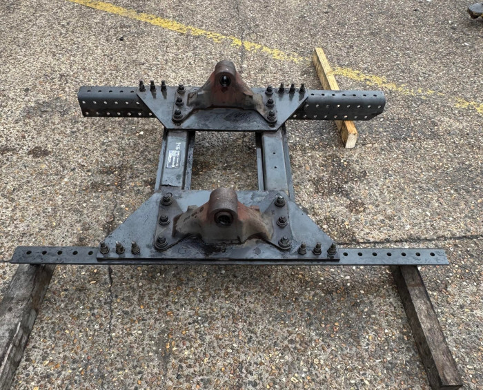 Volvo FH/FM Fifth Wheel Mounting Plate MP60 21940792 23796624 Class J 55R-010724