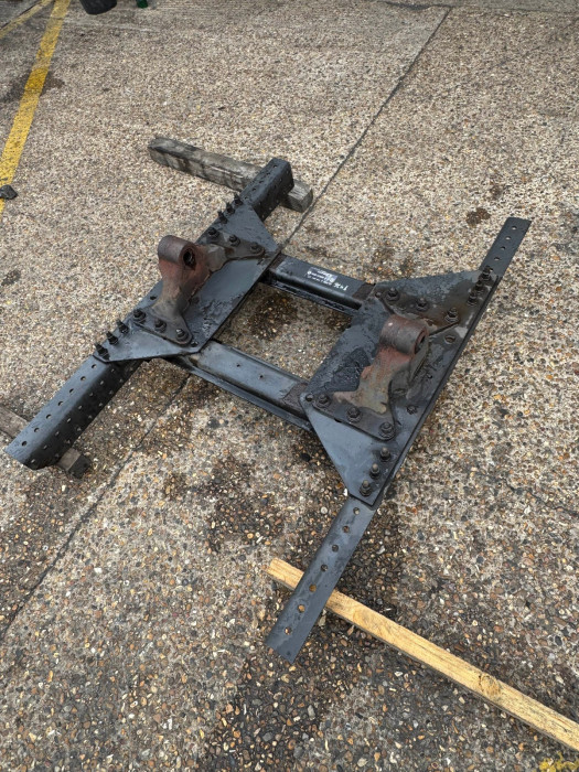 Volvo FH/FM Fifth Wheel Mounting Plate MP60 21940792 23796624 Class J 55R-010724