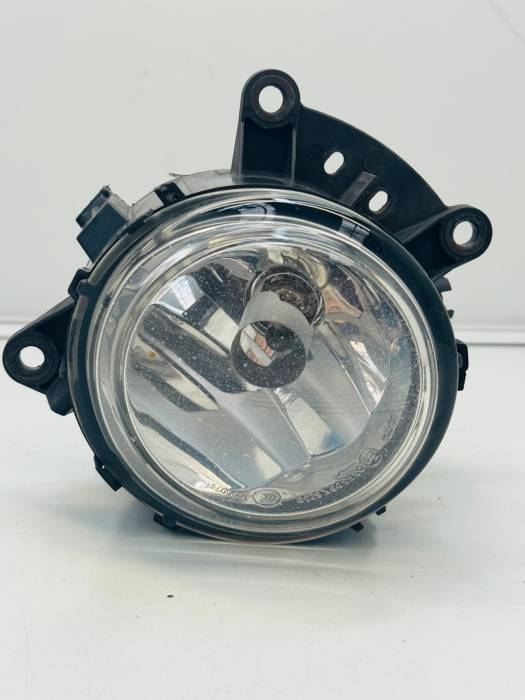 Mercedes Actros MP4 Left Front Fog Light A9608202956 A9608200456 H1 24V Halogen view 6