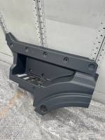MAN TGX (TG3) 2020-on Upper Footstep Left LH 81615200083 81.61520-0083 OEM Used view 2