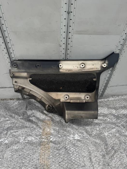 MAN TGX (TG3) 2020-on Upper Footstep Left LH 81615200083 81.61520-0083 OEM Used view 7