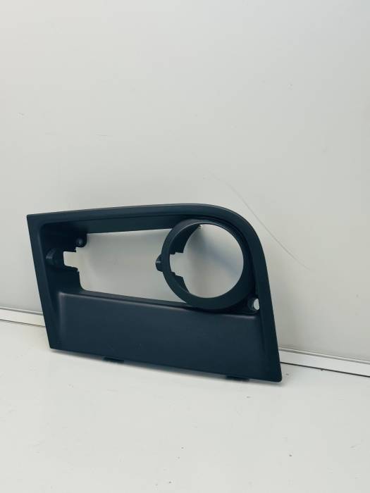 Mercedes Actros MP4 Fog Lamp Surround Left A9608857874 A9608853874 Black Trim view 6