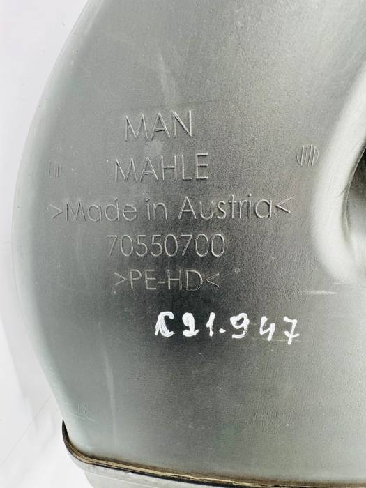 MAN TGX Air Intake Duct Pipe 81082010576 70550700 LORK-667-525228 LH Euro 6 view 3