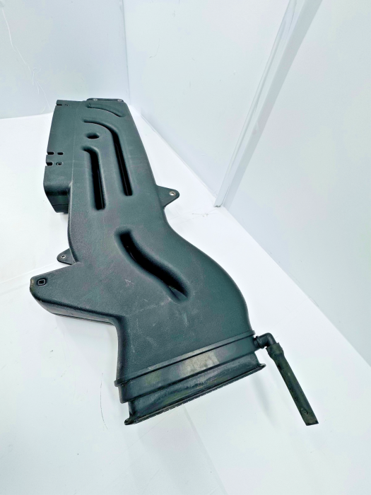 MAN TGX Air Intake Duct Pipe 81082010576 70550700 LORK-667-525228 LH Euro 6 view 5