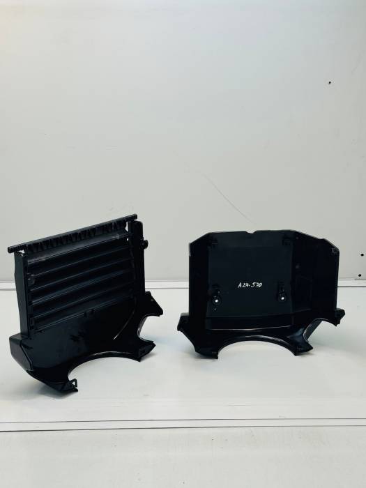 Mercedes Actros MP4 Steering Column Cowling Set A9604620523 A9604600495 Used view 3