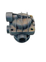 Mercedes Actros/Axor/Arocs Relay Valve A0044296344 Wabco 9730060030 8.5 Bar Used view 2