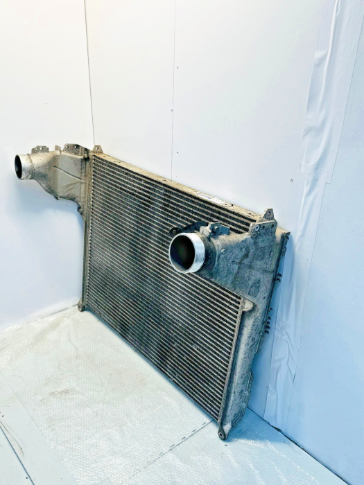 Mercedes Actros MP4 Intercooler Radiator A9605000002 A9605002601 Front Used view 5