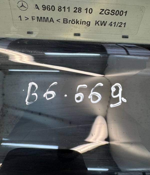 Mercedes Actros MP4 Exterior Sun Visor A9608112810 Front Roof Euro 6 Used view 8