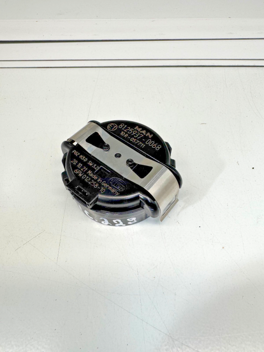MAN TGX/TGS rain/light sensor 81259370068 81.25937-0068 Hella 6PW 012 258-711 view 4