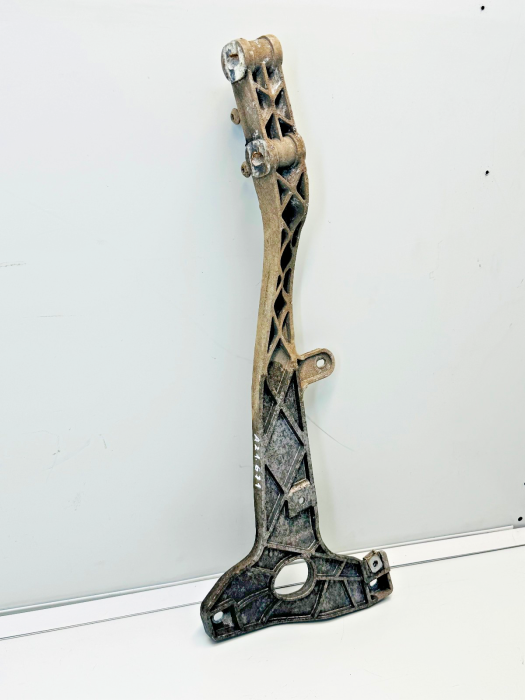 Mercedes Actros MP4/MP5 Upper Front Bumper Bracket LH A9608807665 Euro 6 Used view 5