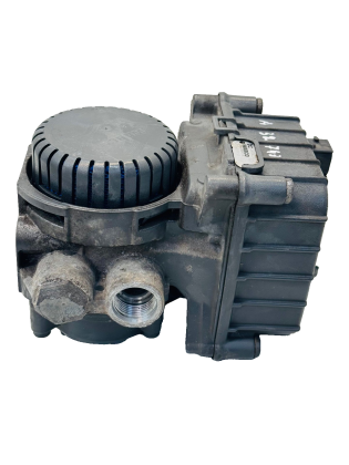 Mercedes Actros EBS Axle Modulator A0004296324 A0004295924 Wabco 4801065110 Used