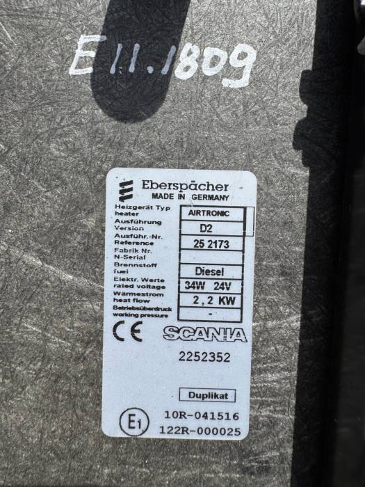 Scania P/G/R/T Bunk Bed Heater Eberspacher Airtronic D2 2252352 24V 2.2kW Used view 4