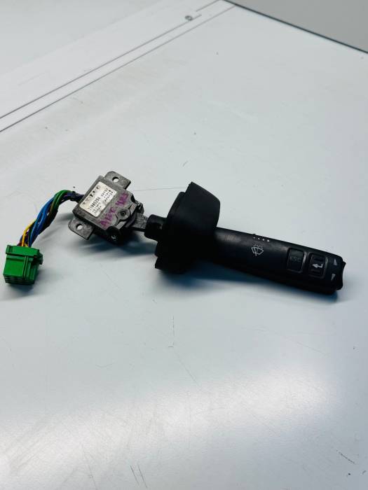 Volvo FH/FM Windscreen Wiper Steering Column Switch 21005294 24V Used view 5