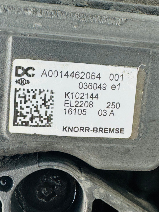 Mercedes Actros MP4 EAC Air Dryer A0014462064 Knorr-Bremse EL2208 Euro 6 Used