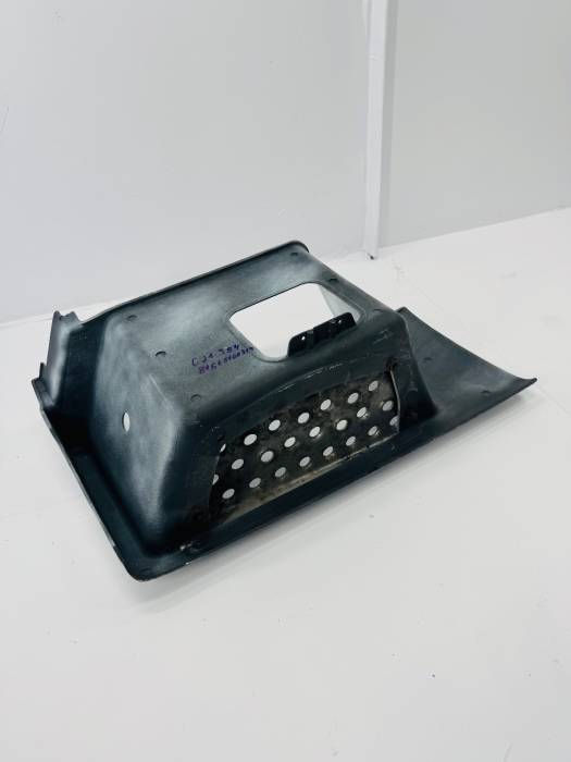 MAN TGA/TGX Lower Step Housing RH 81615100314 EAN 4051334947819 Euro 5/6 Used view 5