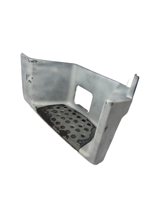 MAN TGA/TGX Lower Step Housing RH 81615100314 EAN 4051334947819 Euro 5/6 Used