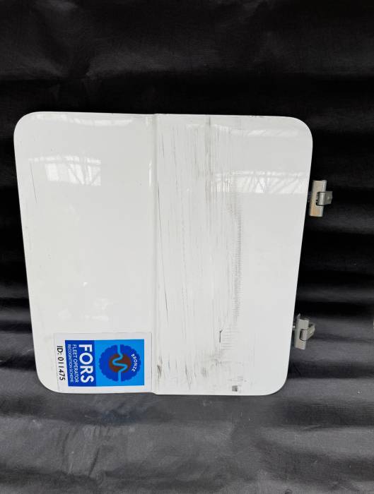 MAN TGX 3 2021 HGV Side Locker  Storage Door RH 23K5512 23K-5512-R Used OEM view 4