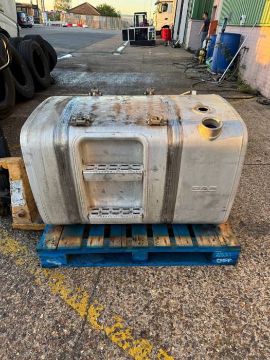 DAF XF106 Fuel Tank 490L Aluminium 1944804 1997365 2250677 Euro 6 Used view 3