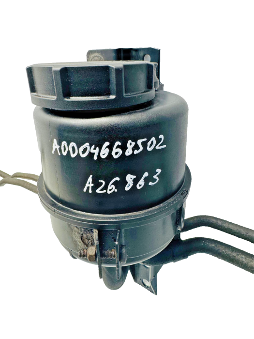 Mercedes Actros/Arocs Power Steering Oil Tank Pipe A9604607235 A0004668502 Used Power Steering Pumps Power Steering Pumps