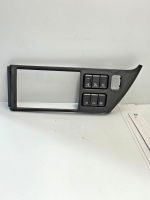 DAF XF106 Radio Surround Trim Panel ASM 1951817 2031108 Euro 6 Used view 2