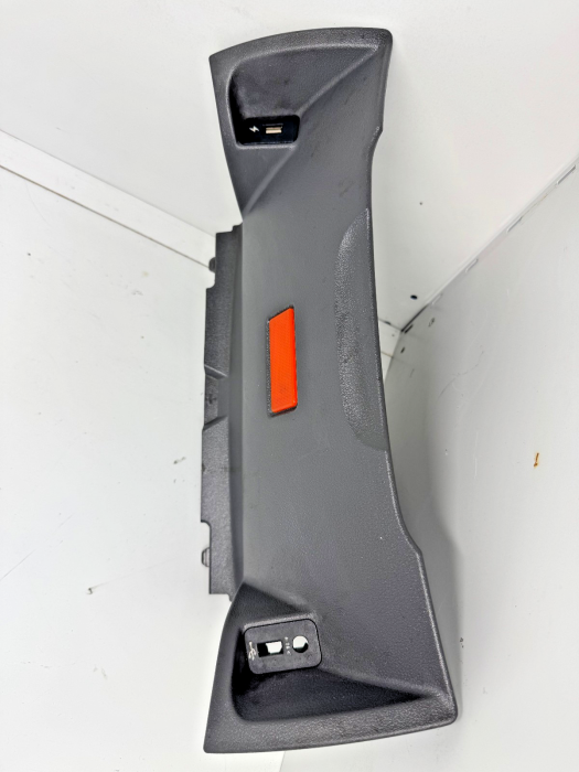 DAF XF106 dashboard plastic cover 1871893 trim panel Euro 6 used view 5