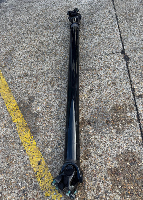 Man TGX/TGS Propshaft 81393256114 81.39325-6114 Rear Used