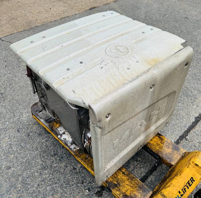 MAN TGS/TGX Euro 6 Exhaust Silencer Catalyst 81151036115 81151030107 Rear view 4