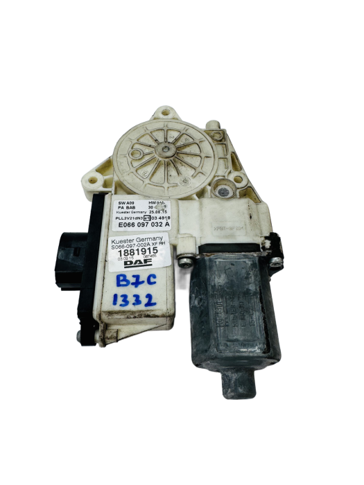 DAF XF106 Right Front Window Regulator Motor 1881915 E066097032A Euro 6 Used