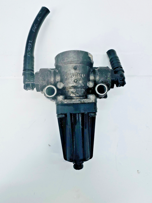 MAN TGA/TGL/TGM/TGS/TGX Pressure Limiting Valve 81521016295 4750103330 Wabco view 4