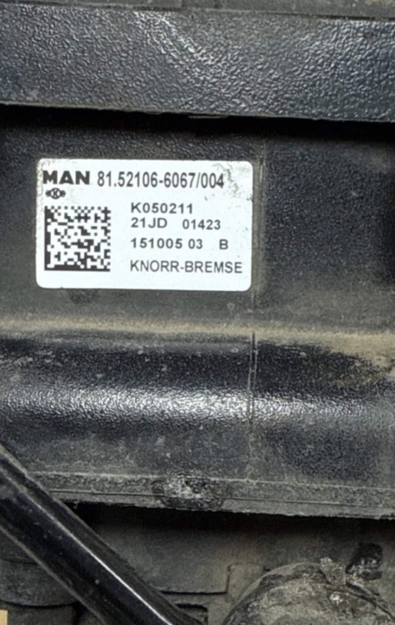 MAN TGX/TGS Valve EBS Modulator Front Left 81.52106-6067 81521066067 K050211