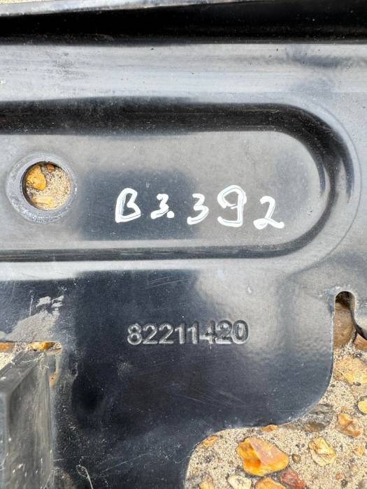 Volvo FH4 Side Fender Hinge Kit LH 82211420 Euro 6 Genuine Used view 6