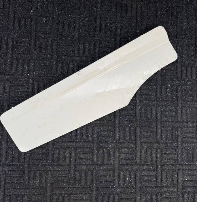 Volvo FH4/FM4 Toolbox Lid RH 82198598 21413743 82181355 21413732 Euro 6 Used view 3