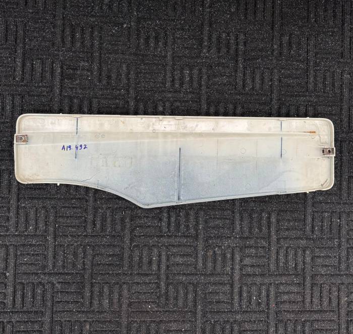 Volvo FH4/FM4 Toolbox Lid RH 82198598 21413743 82181355 21413732 Euro 6 Used view 5