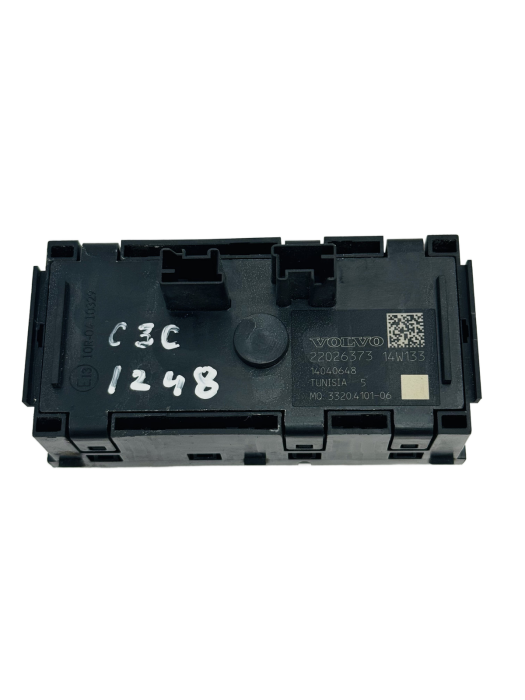 VOLVO FH4/FM4 Dashboard Switch Module 22026373 21211220 4-Button Euro 6 Used view 2