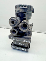 MAN TGX/TGS Valve EBS Modulator Front Right 81.52106-6067 81521066067 K050211 view 2