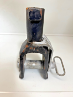 Volvo Towing Brace / Tow Hook 1629389 20583303 20442050 1629391 Euro 6 Used view 6