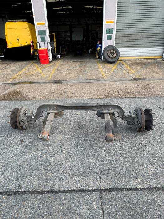 Volvo FH4/FM4 Tag/Pusher Steer Axle Beam 21521277 Euro 6 Used view 5