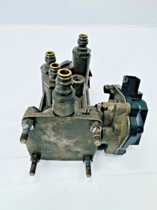 Volvo FH4/FM4 EBS Trailer Brake Modulator 21114977 K028781 23166657 24V Used view 6