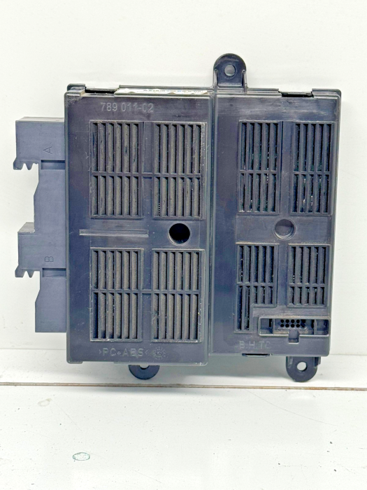 DAF XF106/CF HVAC Cooling Control ECU CC383002 1935435 5HB009357-04 Euro 6 used view 6