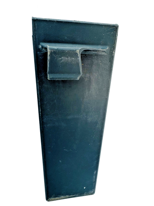 MAN TGA TGX Cabin Storage Compartment 81669120217 81.66912-0217 81669120218 Used view 5