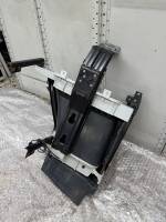 Volvo FH4/FM/FMX Left Step Plate Assembly 82142327 82136982 82142329 82144986 LH view 5