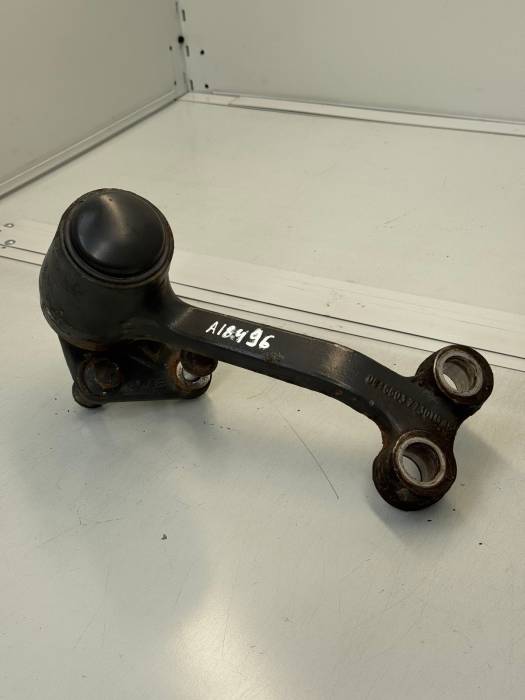 Daf XF/CF 2nd Steer Relay Lever Steering Arm 0946603 0292032 1306334 Used view 3